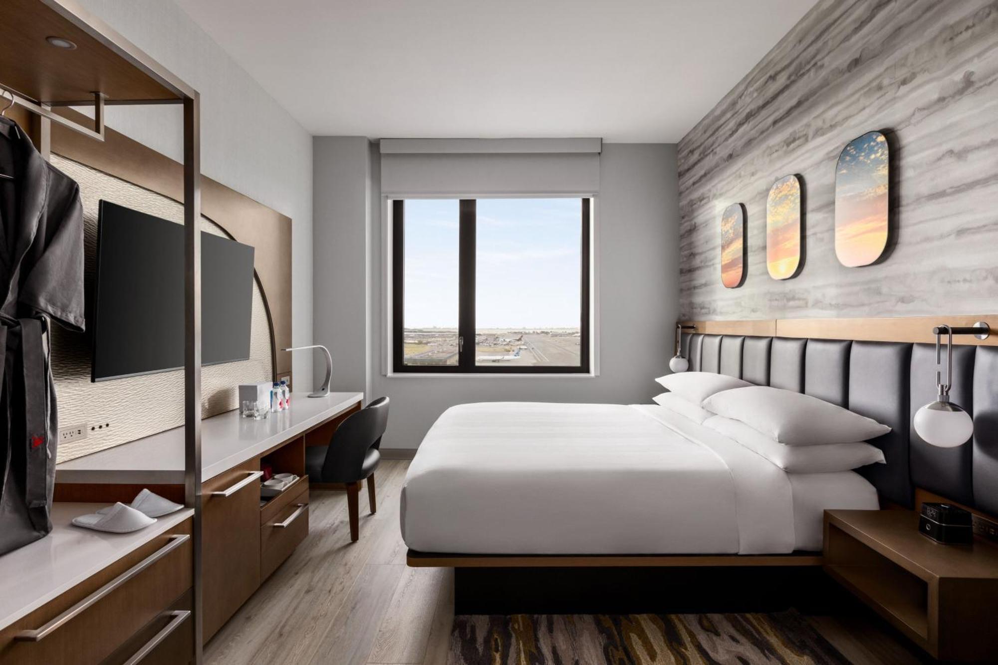 Marriott New York Jfk Airport Hotel Exterior photo